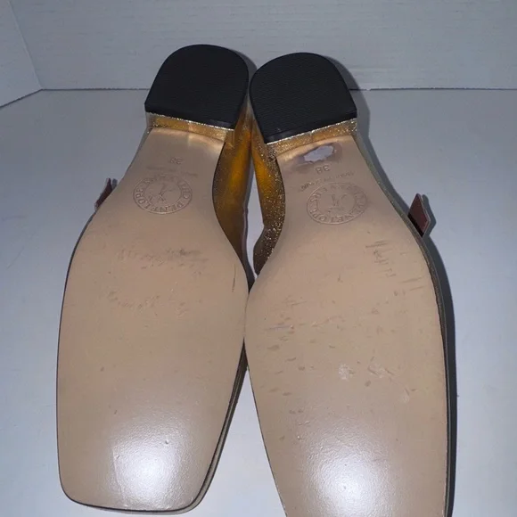 Penelope Chilvers Mary Jane Gold Metallic Low Pumps 38=7 - Picture 5 of 7